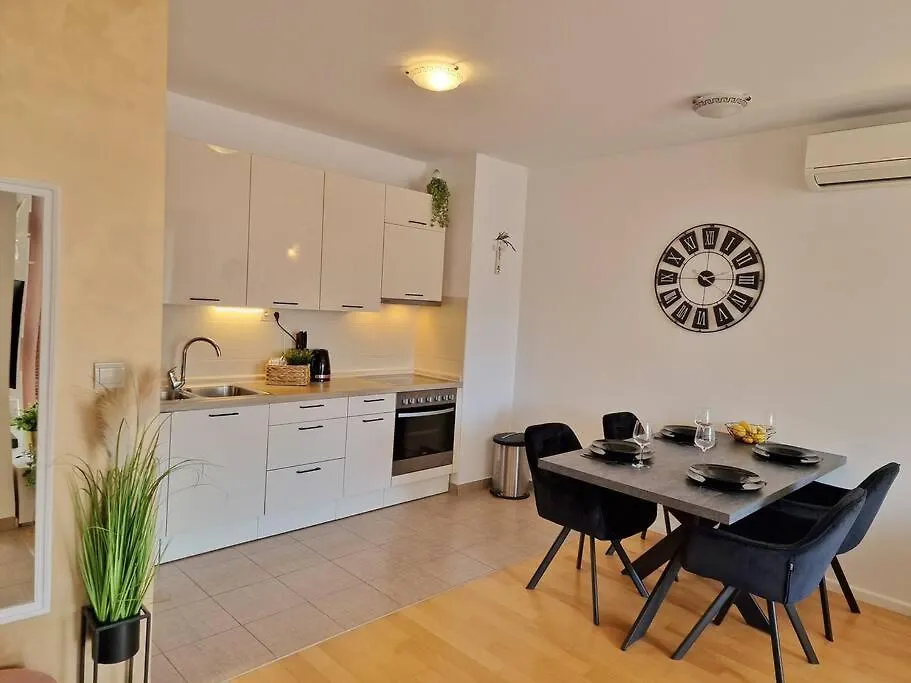 Apartment Kman